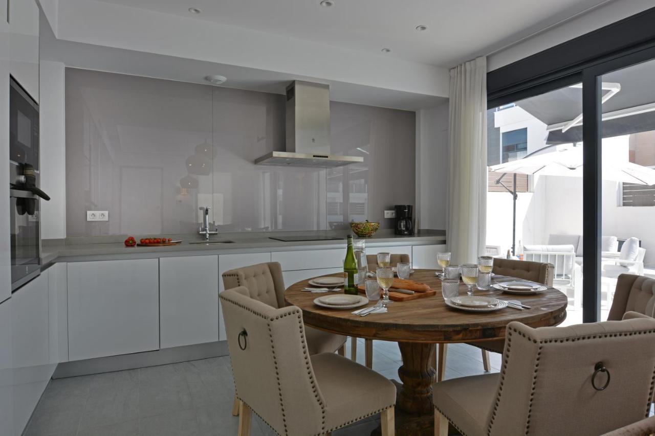 Luxury Villa By Nras กราน อาลากันต์ ภายนอก รูปภาพ